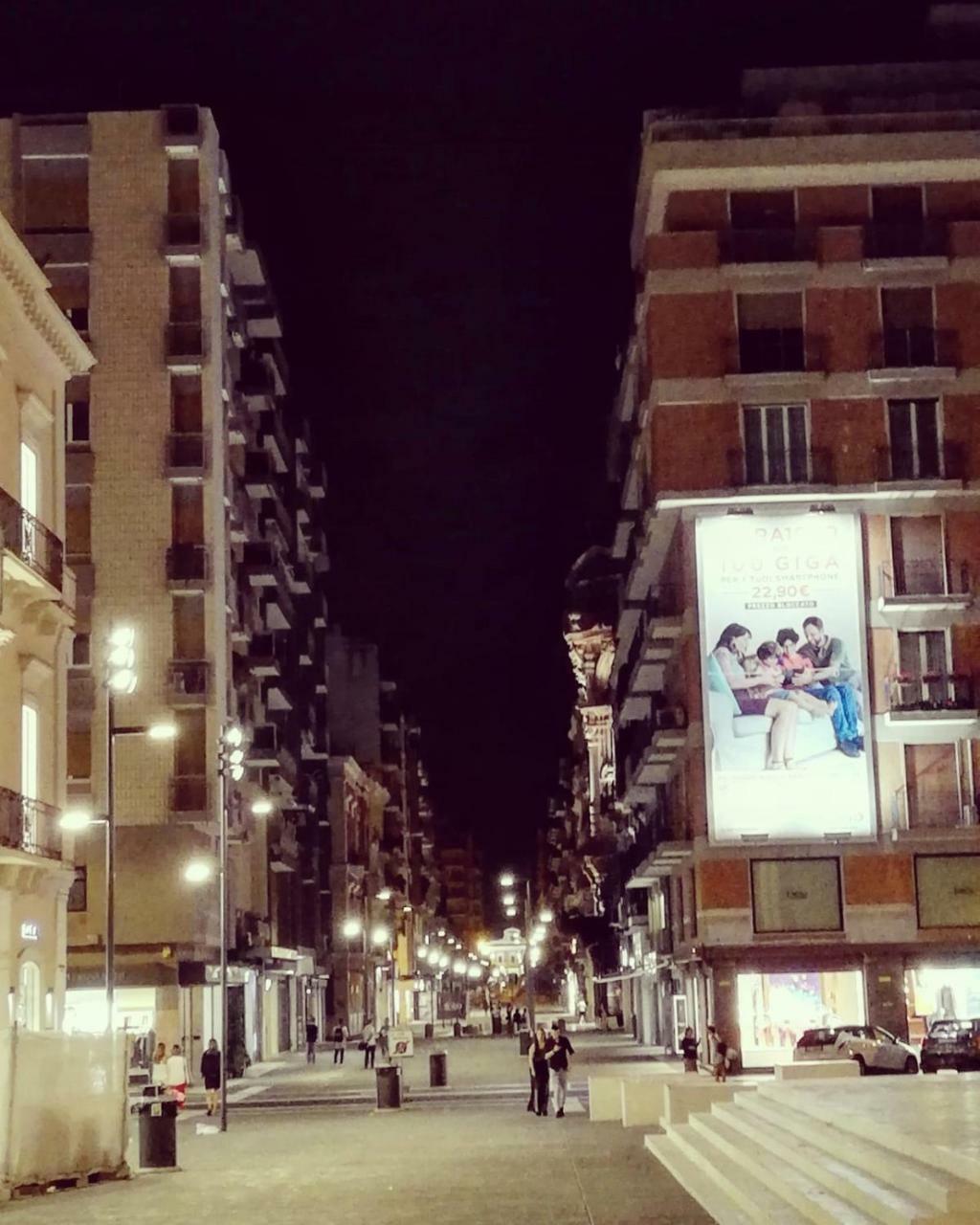 バーリDimora San Ferdinando 1アパートメント エクステリア 写真